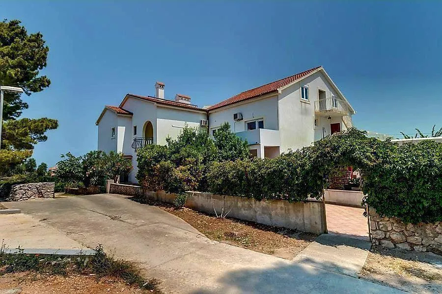Hotel with 16 rooms in Mali Lošinj, Croatia, for sale - 2