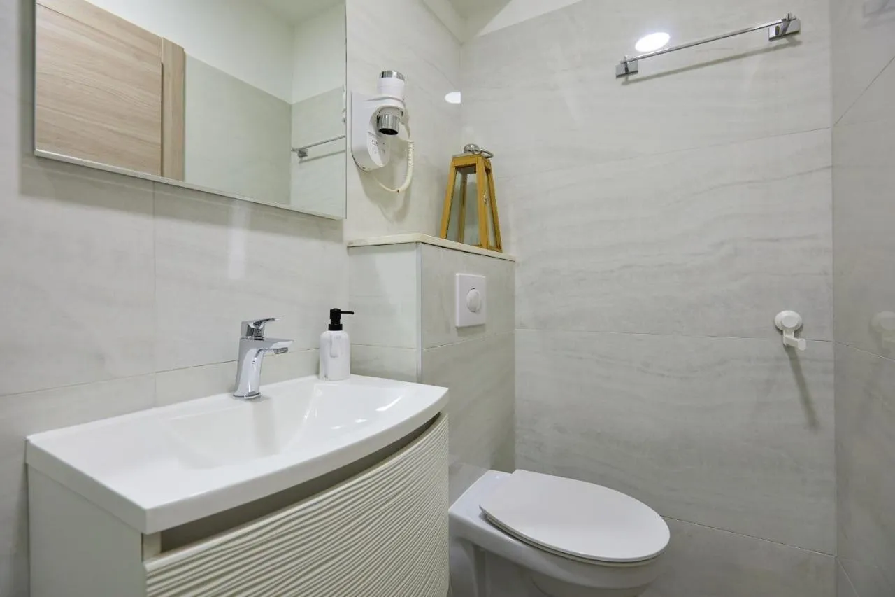 Hotel with 11 rooms in Dubrovnik, Croatia, for sale - 15