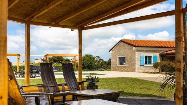 Hotel with 13 rooms in Pula, Croatia, for sale - 6