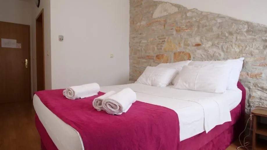Hotel mit 19 Zimmern in Pula, Kroatien, zu verkaufen - 9