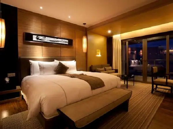 Sale of Aparthotel in Vienna not far from airport, 16 short- and long-term apartments - 1