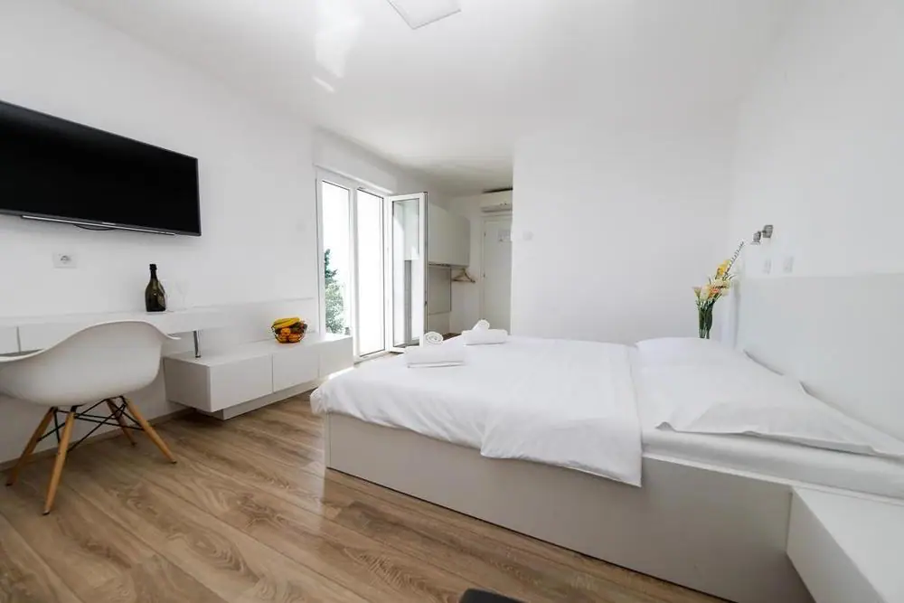 Newly renovated 3*** star hotel for sale right by the sea on Vinodolski riviera, photo 4 Newly renovated 3*** star hotel for sale right by the sea on Vinodolski riviera, photo 4