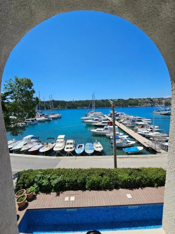 Hotel mit 23 Zimmern in Krk, Kroatien, zu verkaufen - 2