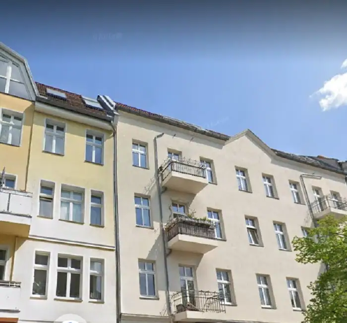 Package of 4 apartment houses with great potential, Berlin, photo 1