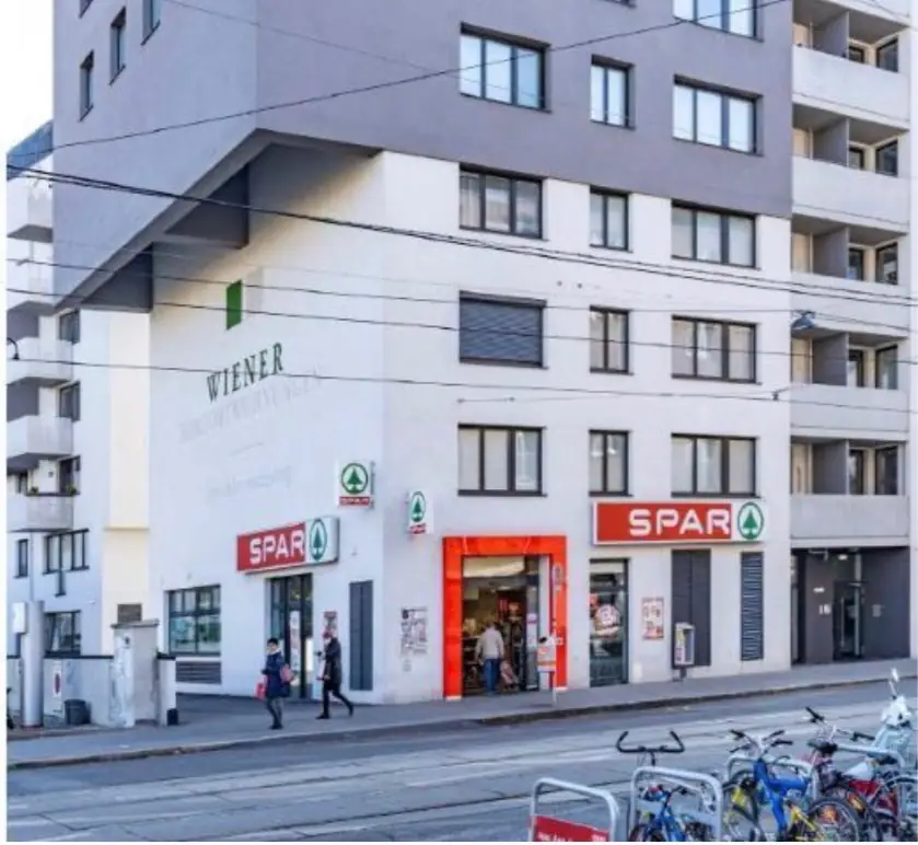 Sale of Commercial space rented to supermarket SPAR with 5% rentability! - 1