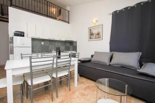 Hotel with 12 rooms in Hvar, Croatia, for sale - 14