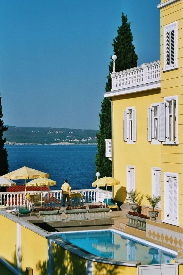 Hotel mit 27 Zimmern in Selce, Kroatien, zu verkaufen