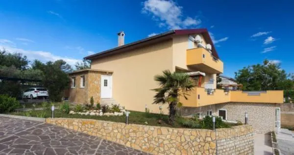 Hotel of 244 m² in Silo, Croatia, for sale