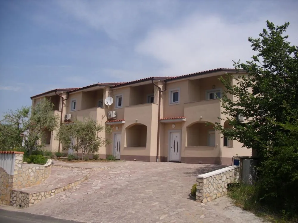 Hotel mit 10 Zimmern in Baška, Kroatien, zu verkaufen