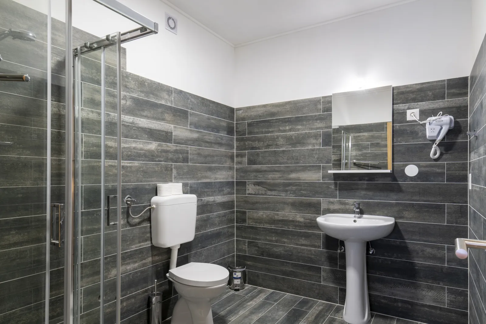 Hotel with 16 rooms in Umag, Croatia, for sale - 12