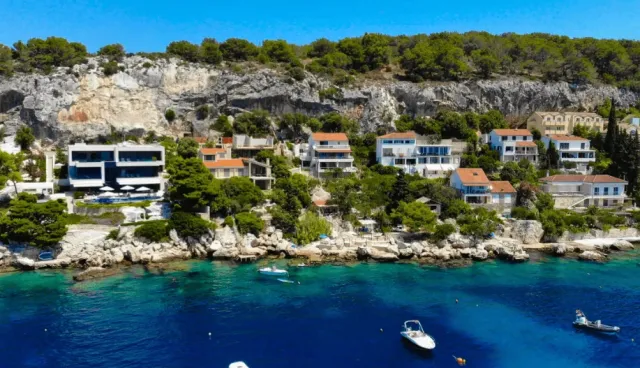 Hotel with 7 rooms in Hvar, Croatia, for sale