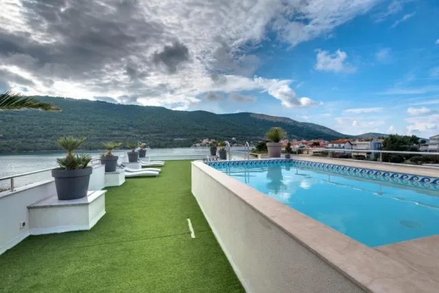 Hotel with 7 rooms in Sibenik, Croatia, for sale
