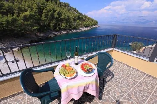 Hotel with 12 rooms in Hvar, Croatia, for sale