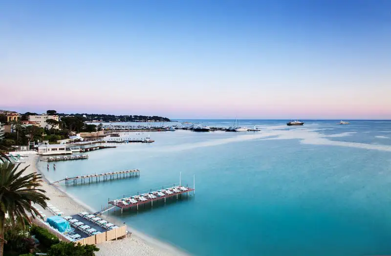 Hotel for sale in Juan-les Pins, France - 1
