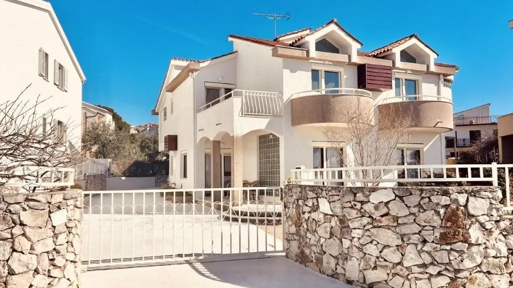 Hotel mit 7 Zimmern in Brodarica, Kroatien, zu verkaufen - 9