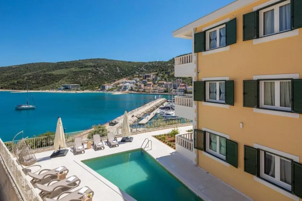 Hotel mit 13 Zimmern in Marina, Kroatien, zu verkaufen - 2