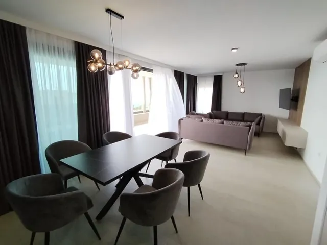 Hotel mit 18 Zimmern in Medulin, Kroatien, zu verkaufen