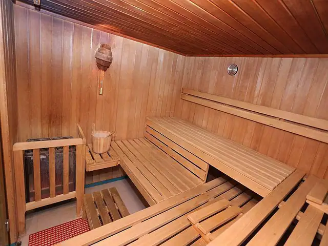 Wunderschönes 4-Sterne-Hotel am Wasser mit 60 Zimmern - ermäßigt! Foto 6
