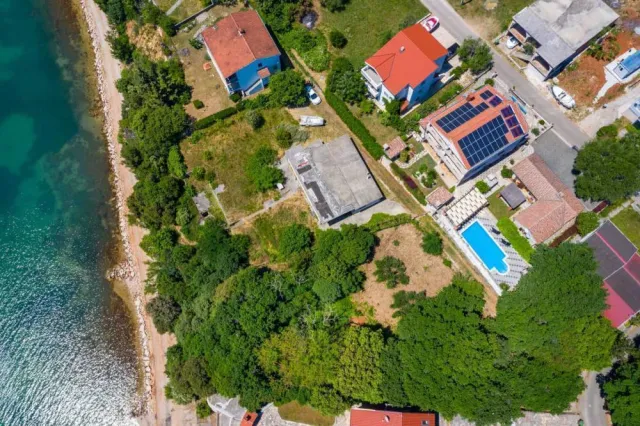 Hotel with 10 rooms in Posedarje, Croatia, for sale