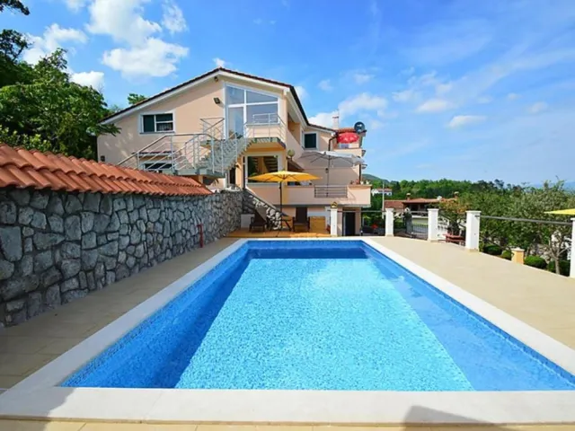 Hotel with 11 rooms in Veprinac, Croatia, for sale