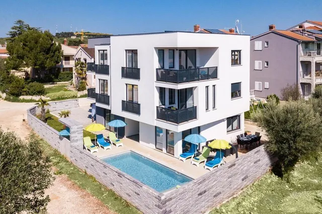 Hotel mit 7 Zimmern in Medulin, Kroatien, zu verkaufen - 15
