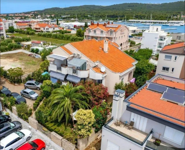 Hotel with 10 rooms in Bibinje, Croatia, for sale