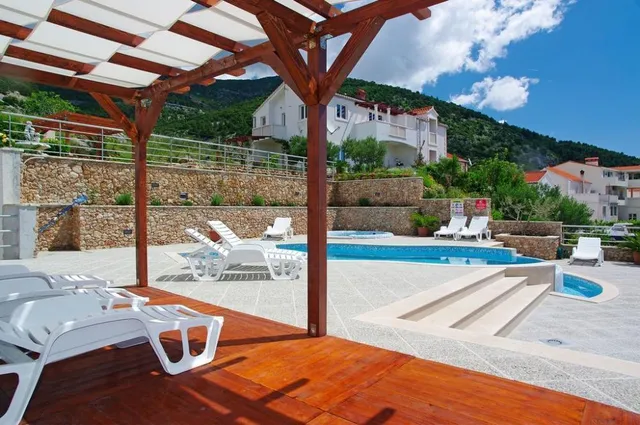 Hotel mit 20 Zimmern in Bol, Kroatien, zu verkaufen - 11