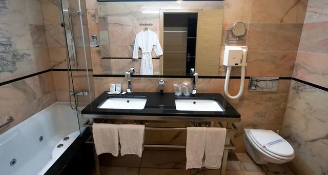 Hotel mit 56 Zimmern in Split, Kroatien, zu verkaufen - 9