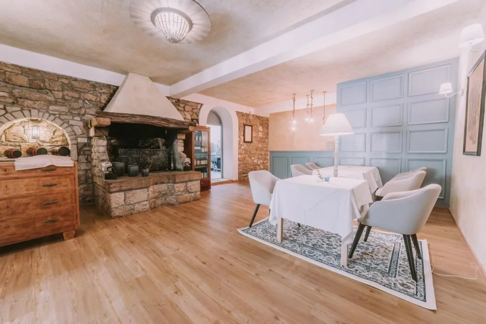 Hotel mit 12 Zimmern in Novigrad, Kroatien, zu verkaufen - 14