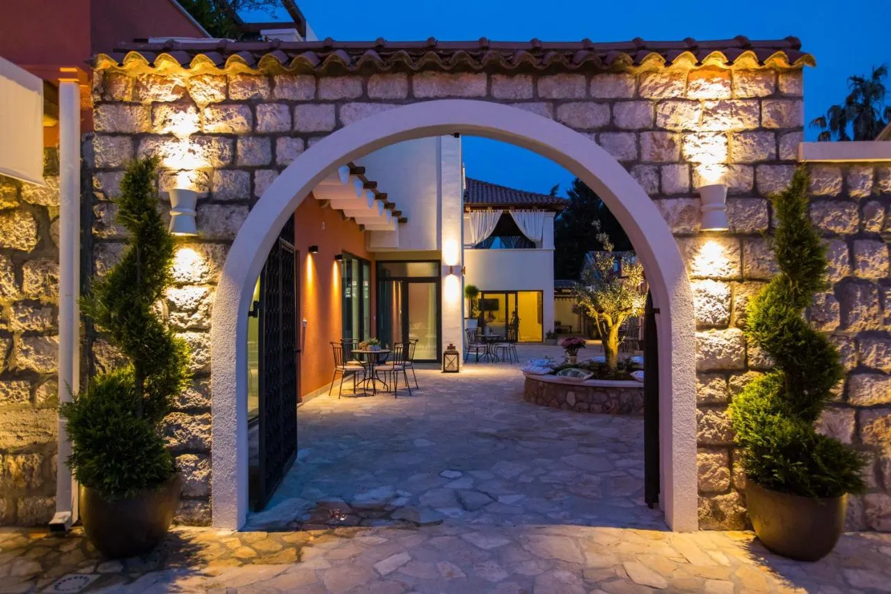 Hotel with 12 rooms in Dubrovnik, Croatia, for sale - 2