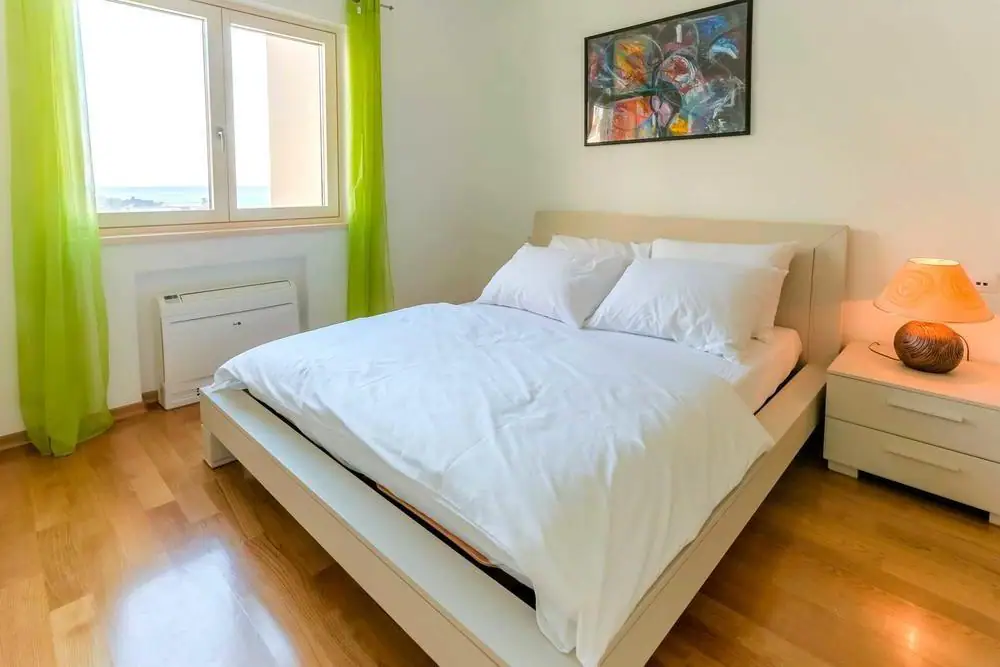 Sale of senior residence just 70 m from the sea on Crikvenica riviera - 6