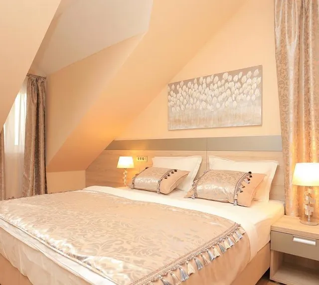 Hotel with 20 rooms in Kastela, Croatia, for sale - 8