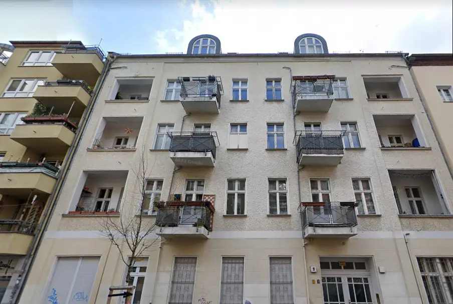 Package of 4 apartment houses with great potential, Berlin, photo 3