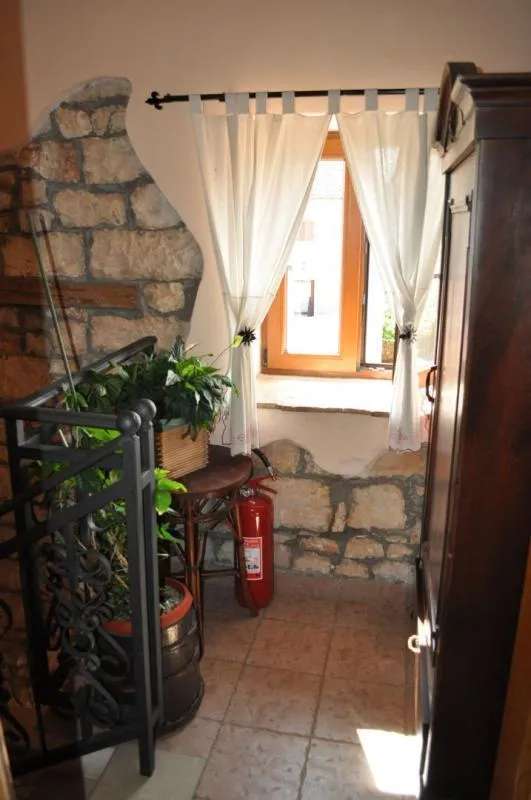 Hotel mit 10 Zimmern in Poreč, Kroatien, zu verkaufen - 10