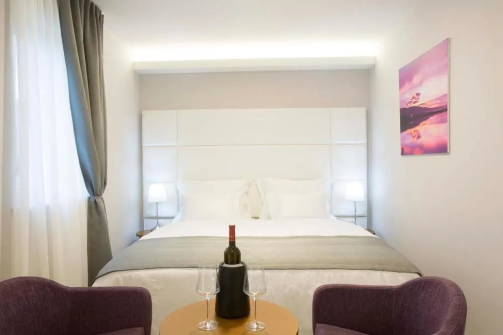 Hotel mit 19 Zimmern in Pag, Kroatien, zu verkaufen - 9