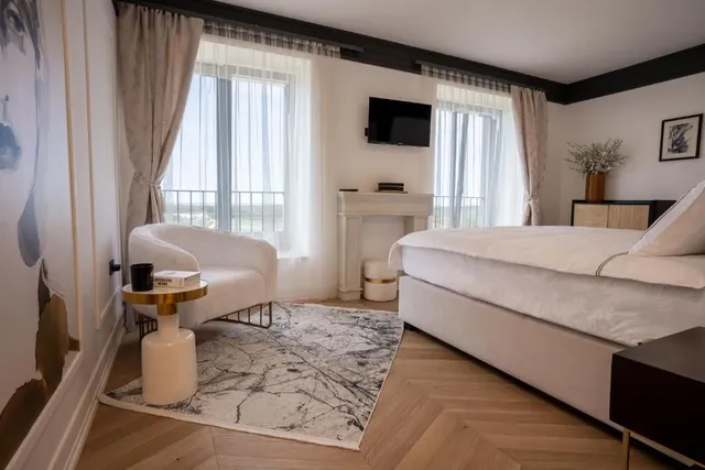 Отель площадью 758 м² в Бюе, Хорватия, на продажу - 9