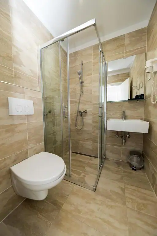 Newly renovated 3*** star hotel for sale right by the sea on Vinodolski riviera, photo 9