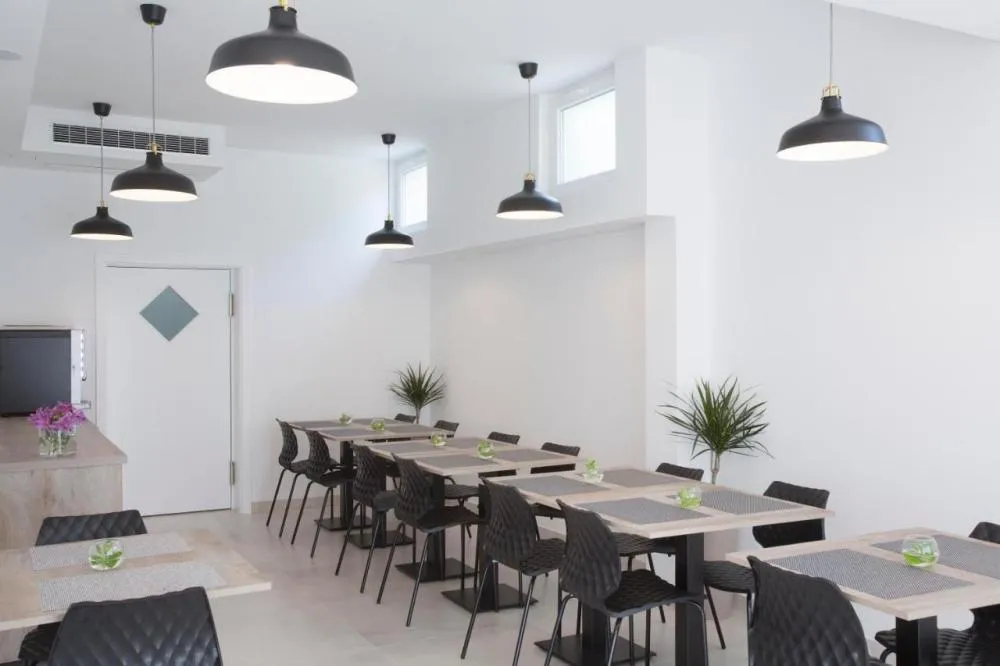 Hotel mit 19 Zimmern in Pag, Kroatien, zu verkaufen - 11