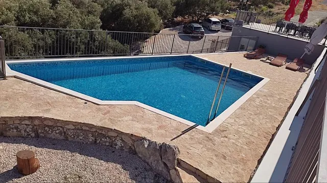 Hotel with 17 rooms in Ploce, Croatia, for sale