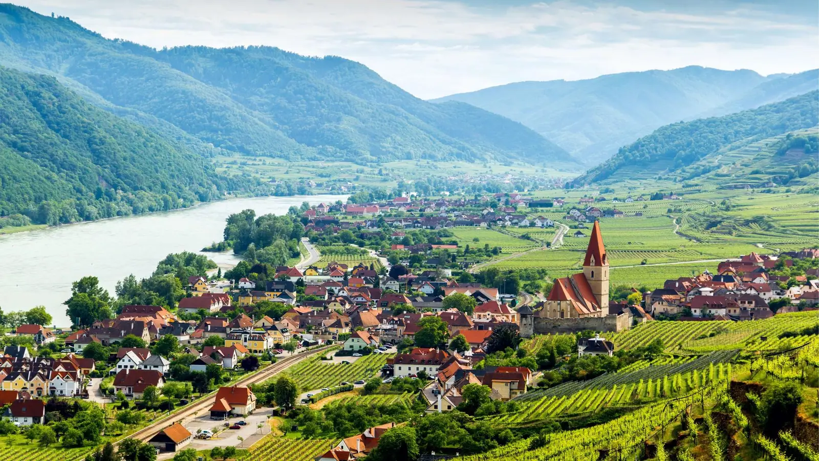 Gorgeous 4**** hotel in Lower Austria with extension potential - 1