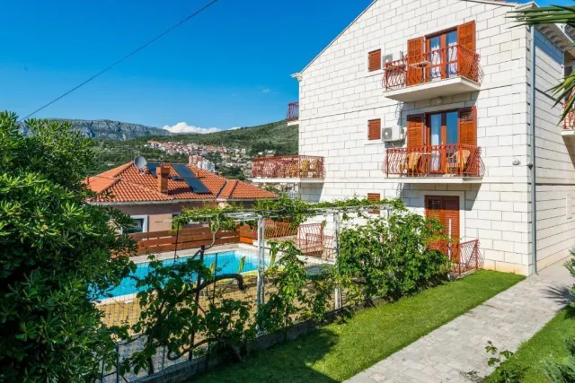 Hotel with 12 rooms in Lapad, Croatia, for sale