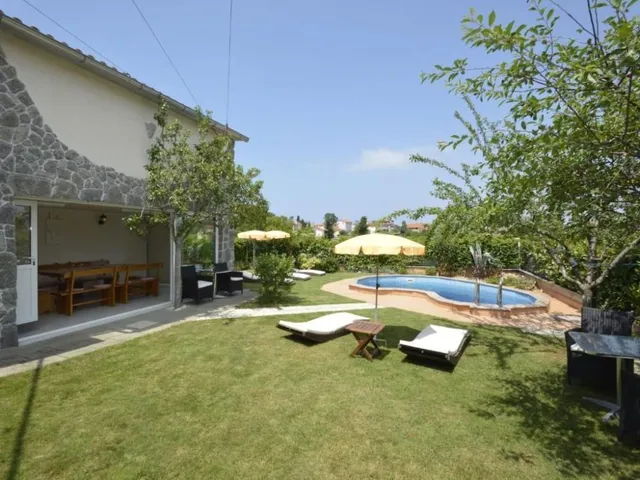 Hotel with 16 rooms in Valbandon, Fažana, Croatia, for sale
