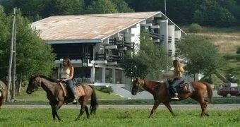 Отель с 42 номерами в Го́рском Котаре, Хорватия, на продажу - 10
