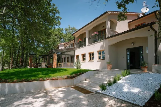 Hotel of 500 m² in Poreč, Croatia, for sale