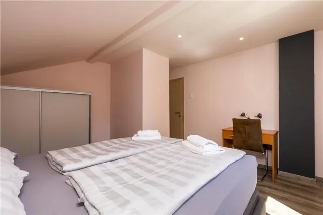 Hotel with 16 rooms in Mali Lošinj, Croatia, for sale
