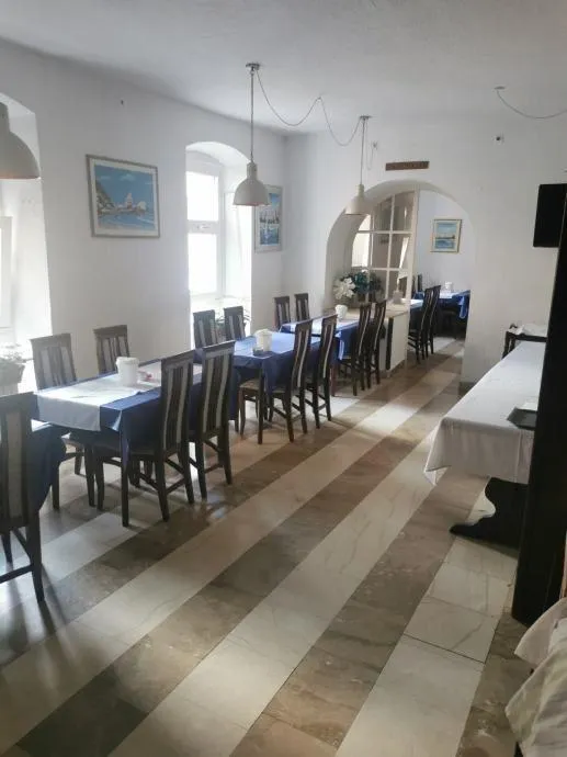 Hotel mit 19 Zimmern in Pula, Kroatien, zu verkaufen - 3
