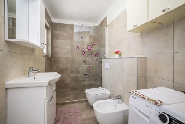 Hotel mit 7 Zimmern in Čižići, Dobrinj, Kroatien, zu verkaufen - 14