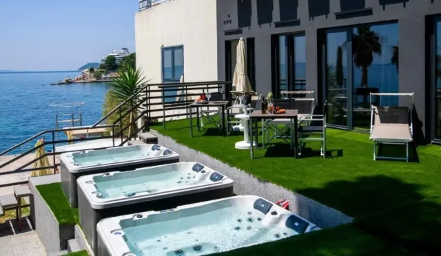 Hotel with 9 rooms in Bačvice,Split, Croatia, for sale