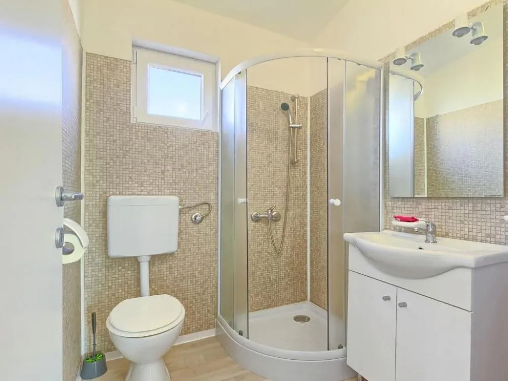 Отель в Тиньяне, Хорватия, на продажу - 3
