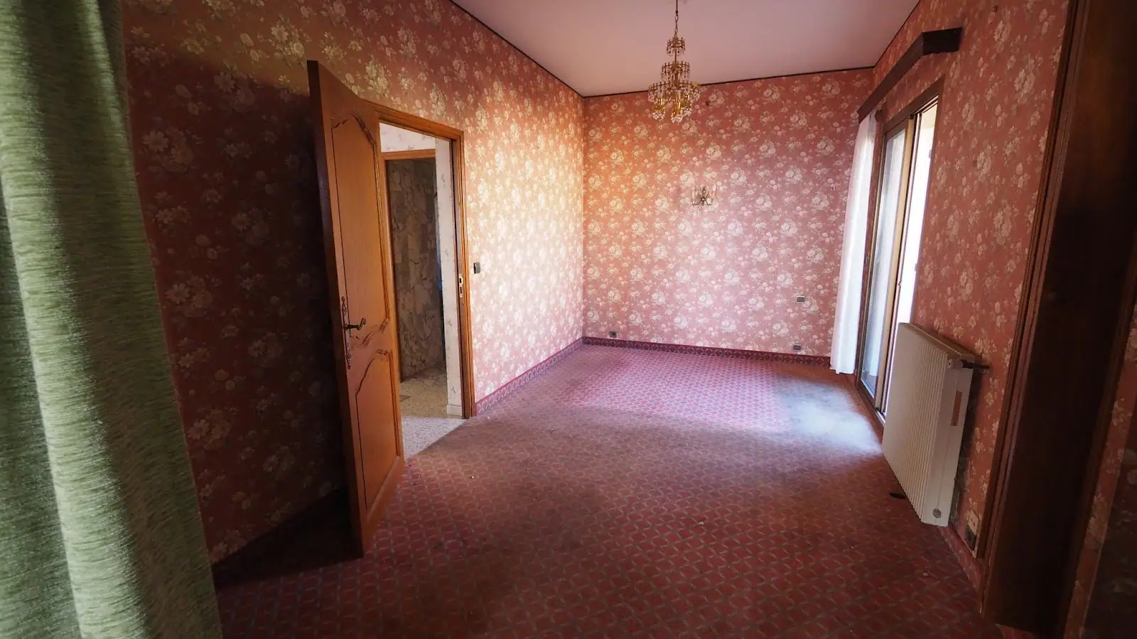 3 bedroom villa with sea view with renovation project - 10